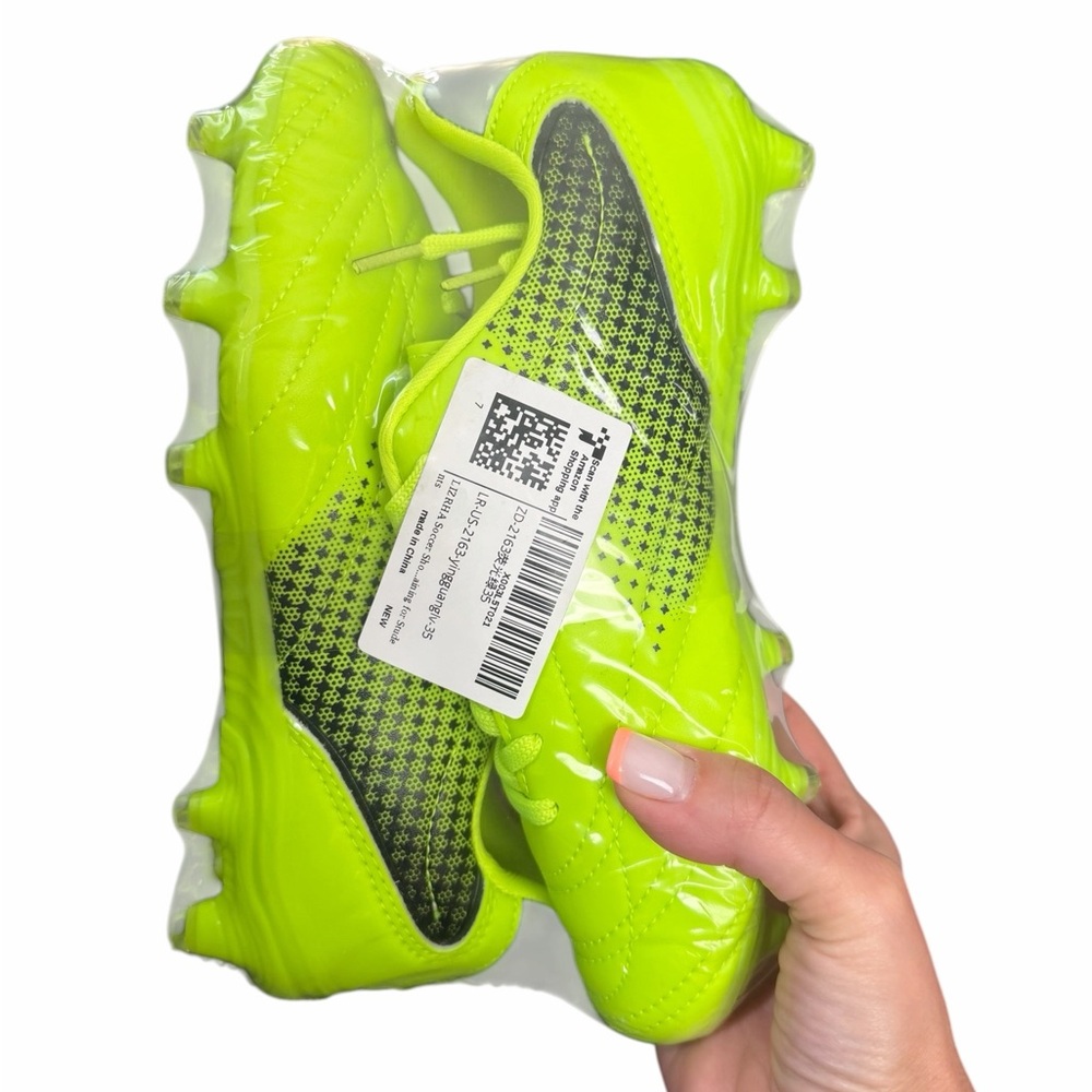 Youth Neon Yellow Soccer Sneakers - Lightweight Kids Cleats